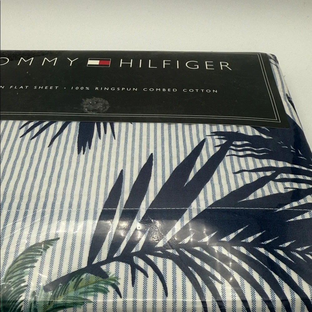 Tommy Hilfiger Striped Palm Print Coconut Grove Twin flat sheet 66x96” new
